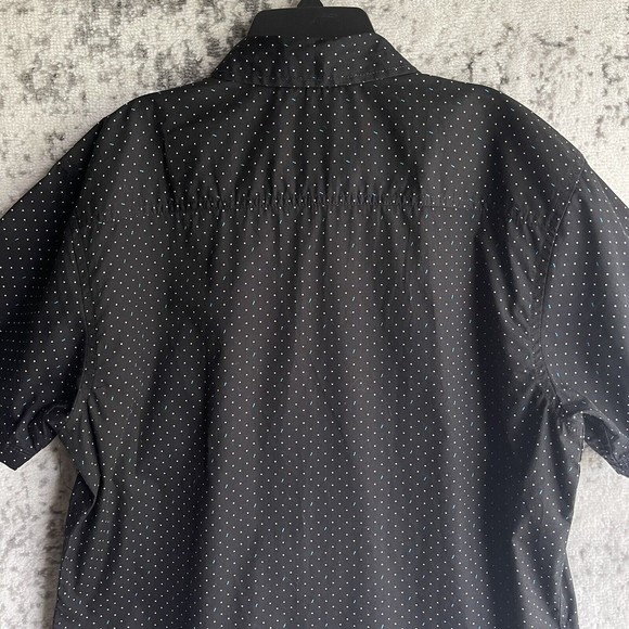 Geometrix Mens Shirt Slim Fit Size L Short Sleeve Black White Polka Dots Cotton - Picture 5 of 6
